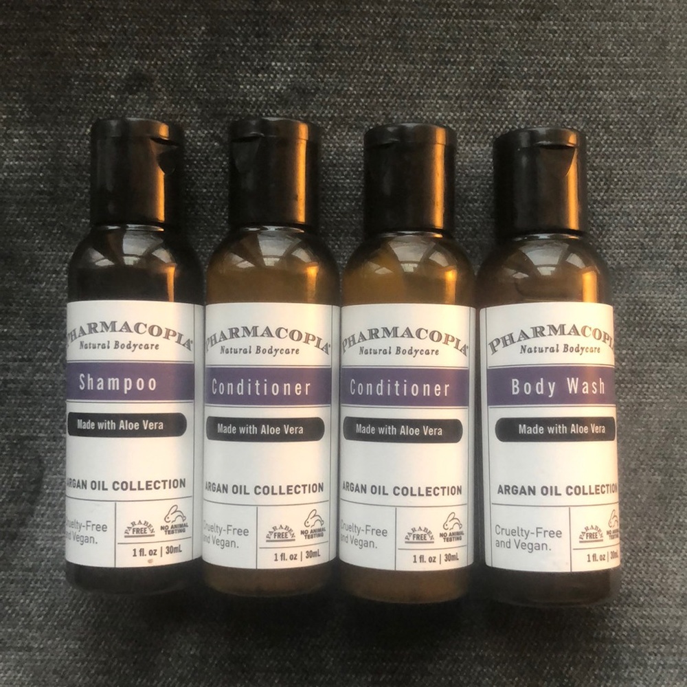 PHARMACOPIA natural body care